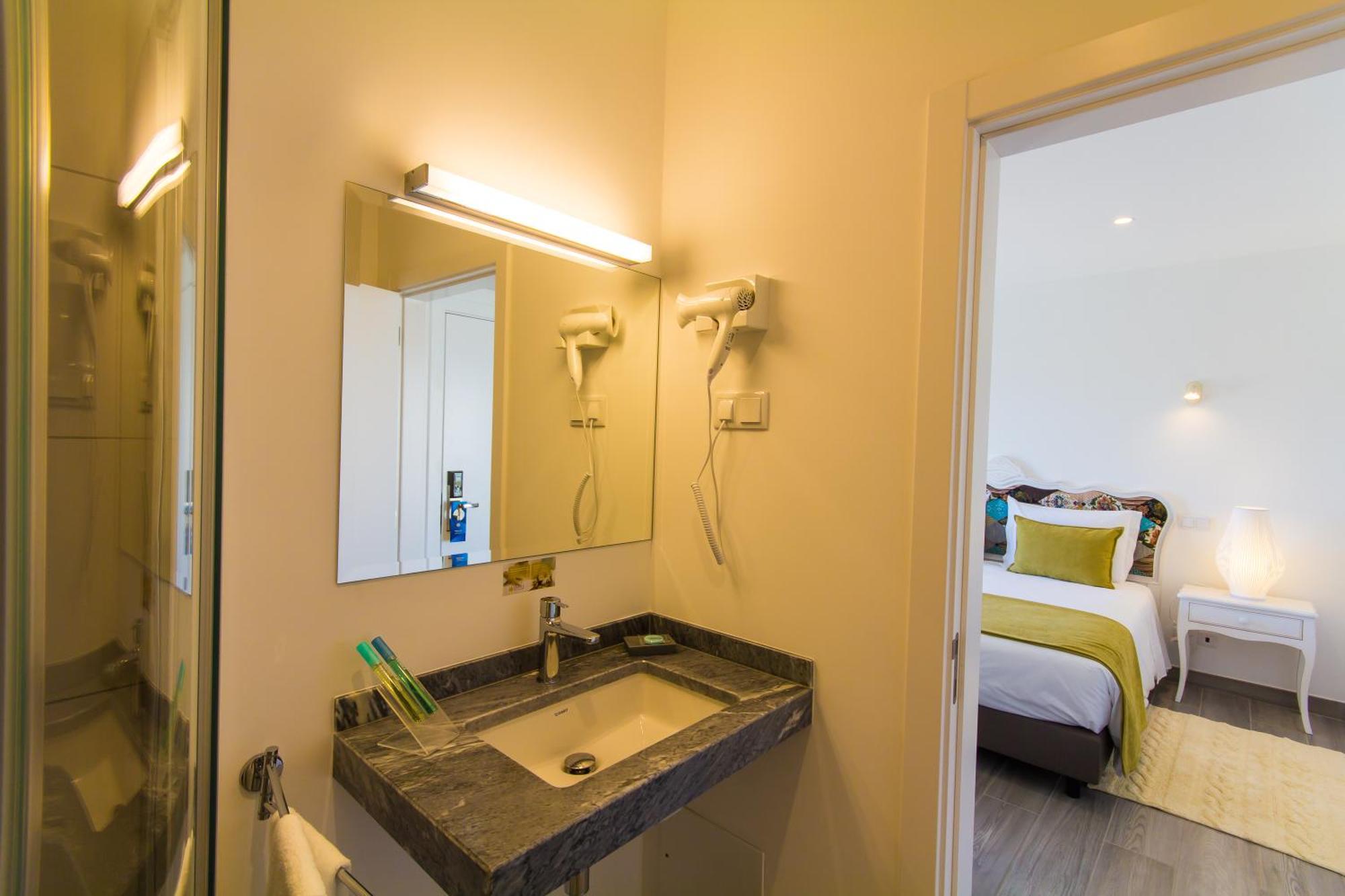 Standard Double or Twin Room Sea View
